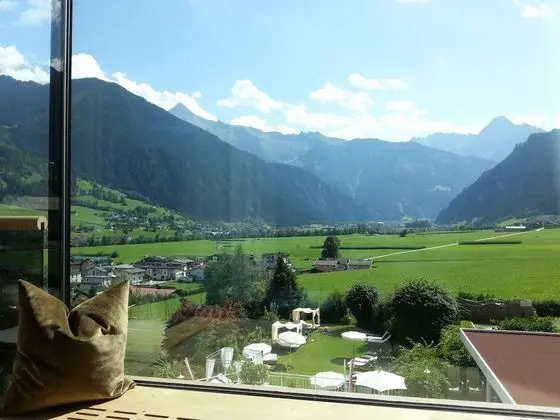 Panoramic Tek Büyük Yataklı Oda, Balkon, Dağ Manzaralı