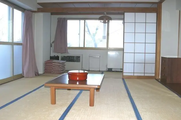 Family Oda, Sigara İçilmez (Japanese Style, w/ Toilet, w/o TV)