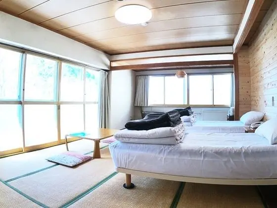 Family Oda, Sigara İçilmez (Japanese Style, w/ Toilet, w/o TV)