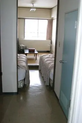 Oda, Birden Çok Yatak, Sigara İçilmez (WJ or Japanese, w/ Toilet, w/o TV)