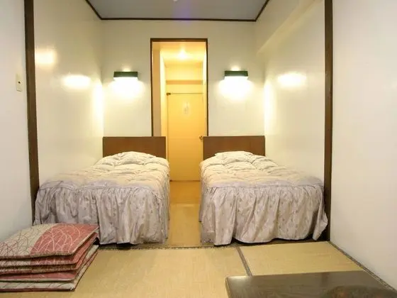 Oda, Birden Çok Yatak, Sigara İçilmez (WJ or Japanese, w/ Toilet, w/o TV)