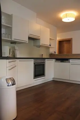 Apartment, 3 Schlafzimmer, Balkon, Hanglage (Top 400) (zzgl. Reinigungsgebühr 230 Euro)