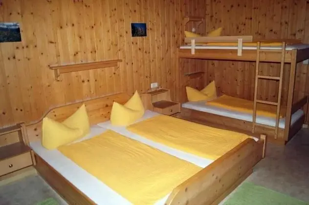 Dört Kişilik Oda, Birden Çok Yatak, Özel Banyo