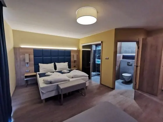 Deluxe Tek Büyük veya İki Ayrı Yataklı Oda, Sigara İçilmez, Dağ Manzaralı