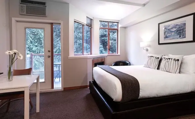 Comfort Stüdyo, Birden Çok Yatak (Deluxe Queen Studio)