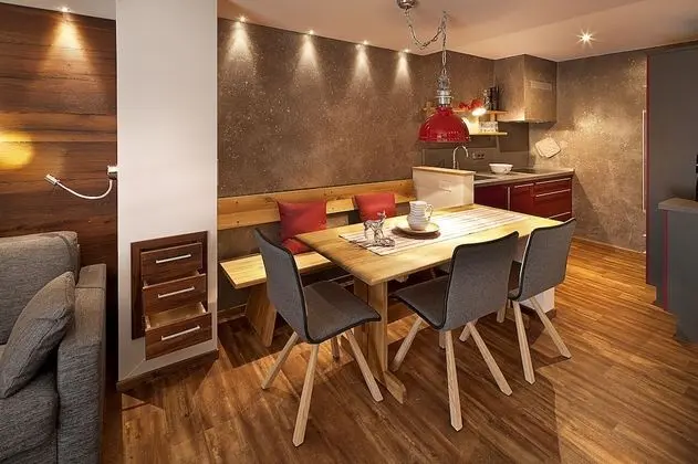 Grand Daire, 2 Yatak Odası, Sauna, Dağ Manzaralı (203 | rubiHORN )