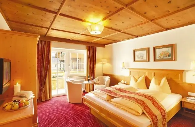 Comfort Tek Büyük Yataklı Oda, Balkon, Dağ Manzaralı (Sonnenstrahl)