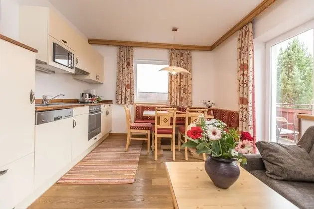 Deluxe Family Apartment