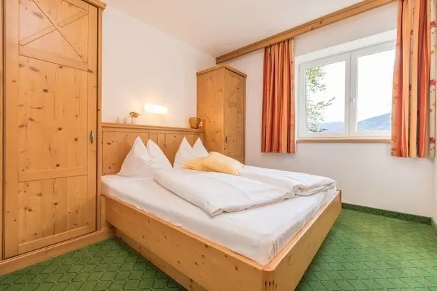 Deluxe Family Apartment