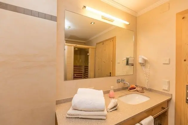 Deluxe Family Apartment