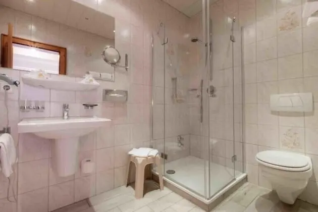 Standard Tek Büyük Yataklı Oda, Sigara İçilmez, Dağ Manzaralı