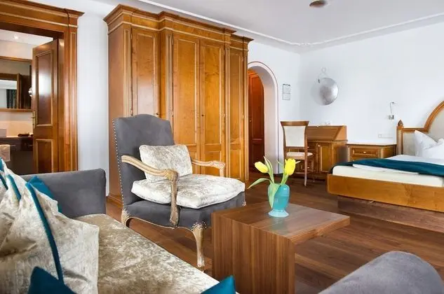 Comfort Tek Büyük Yataklı Oda