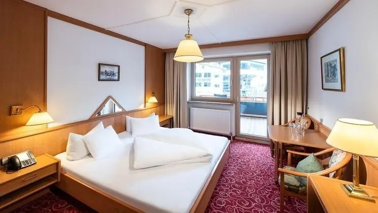 Standard Tek Büyük Yataklı Oda, Balkon