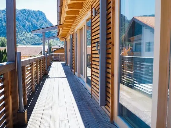 Alpenliebe Ensuite with Balcony, Boxspingbett, Nespresso machine, LP player