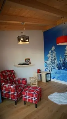 Alpenliebe Ensuite with Balcony, Boxspingbett, Nespresso machine, LP player