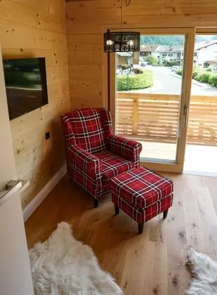 Alpenliebe Superior with Balcony, Boxspingbett, Nespresso machine, LP player
