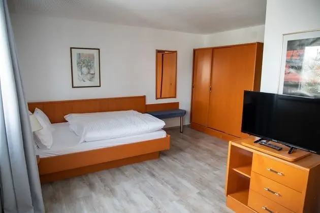 Tek Büyük Yataklı Oda (Tusa)