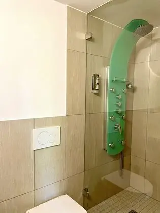 Tek Büyük Yataklı Oda (Tusa)