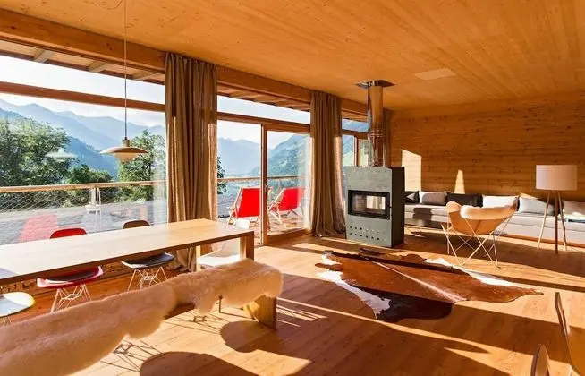 Çatı Katı (Loft) (Tessa A)