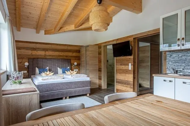 Deluxe Stüdyo, Balkon