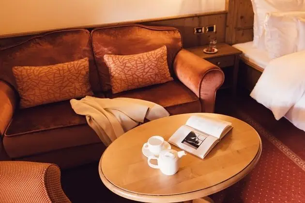 Junior Süit (Belvedere)