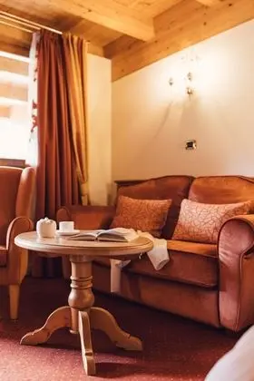 Junior Süit (Belvedere)