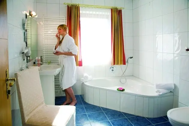 Standard Büyük Yataklı Tek Kişilik Oda