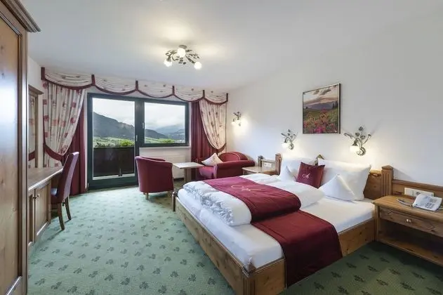 Comfort Tek Büyük Yataklı Oda, Balkon, Dağ Manzaralı (Hohe Salve 30 m²)