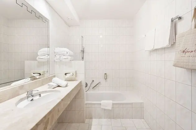 Comfort Tek Büyük Yataklı Oda, Balkon, Dağ Manzaralı (Hohe Salve 30 m²)