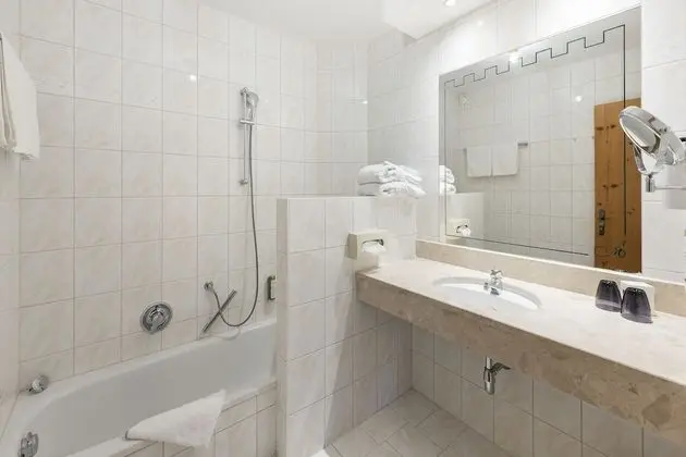 Standard Tek Büyük Yataklı Oda, Balkon, Dağ Manzaralı (Wilder Kaiser 30 m²)