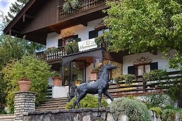 Süit, Balkon