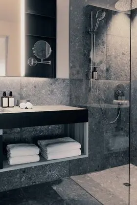 Tek Büyük Yataklı Oda (Enzian)