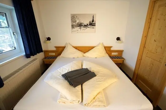 Traditional Apart Daire, 2 Yatak Odası, Balkon, Dağ Manzaralı (Zugspitze)