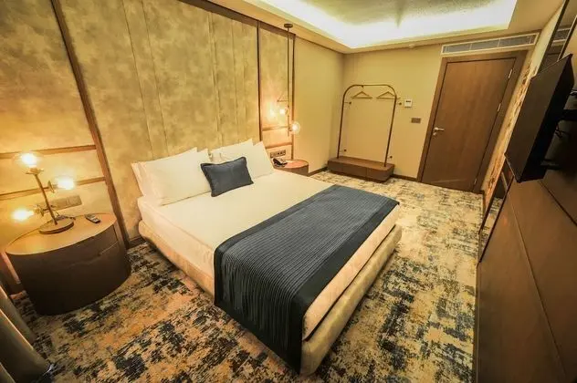 Luxury Studio Suite