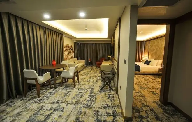 Luxury Studio Suite