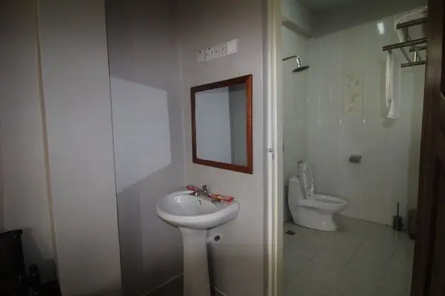 Business Üç Kişilik Oda