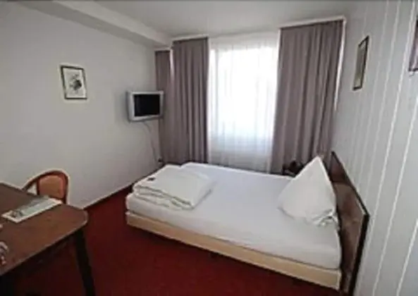 Tek Kişilik Oda