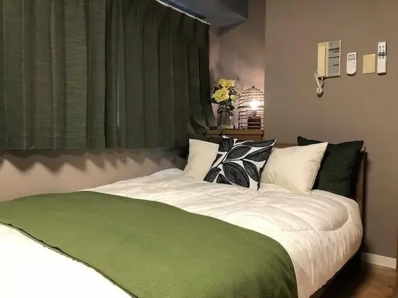 Üç Kişilik Oda (102)