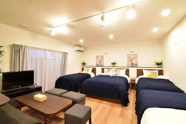 Tek Büyük veya İki Ayrı Yataklı Oda (102)