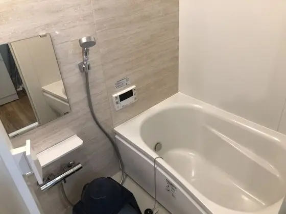 Tek Büyük veya İki Ayrı Yataklı Oda (102)