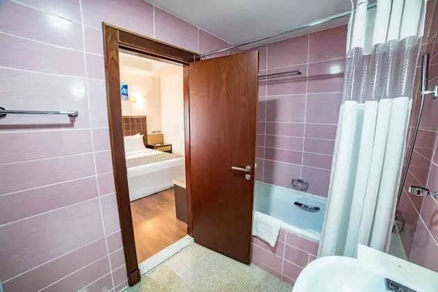 Comfort Oda, 1 En Büyük (King) Boy Yatak