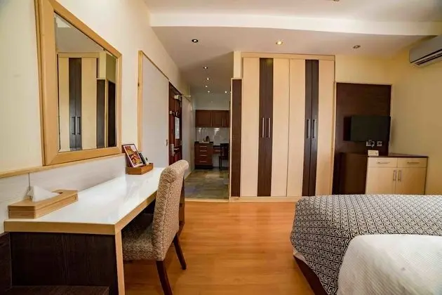 Stüdyo, 1 En Büyük (King) Boy Yatak, Sigara İçilmez