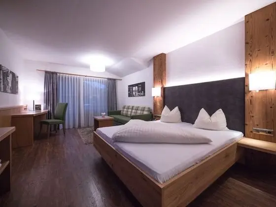 Deluxe Tek Büyük Yataklı Oda, 1 Büyük (Queen) Boy Yatak