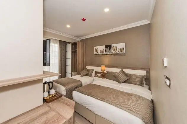 Standard Üç Kişilik Oda, Şehir Manzaralı