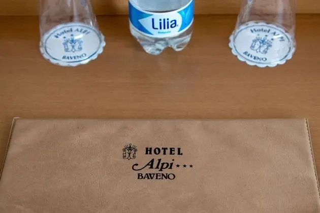 Tek Büyük veya İki Ayrı Yataklı Oda, Göl Manzaralı