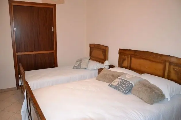 Üç Kişilik Oda, Dağ Manzaralı