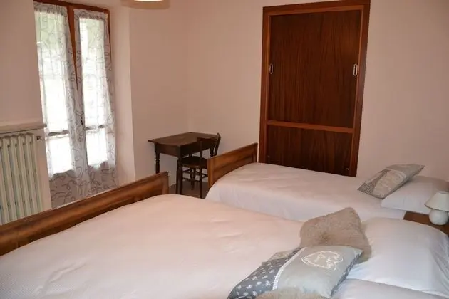 Üç Kişilik Oda, Dağ Manzaralı