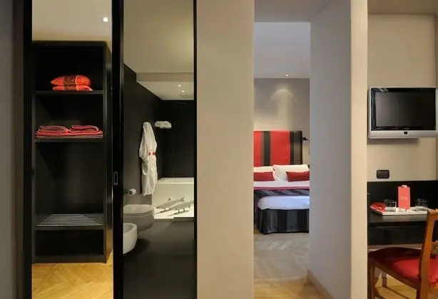 Deluxe Tek Büyük veya İki Ayrı Yataklı Oda