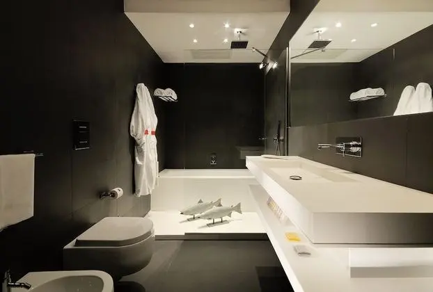 Deluxe Tek Büyük veya İki Ayrı Yataklı Oda