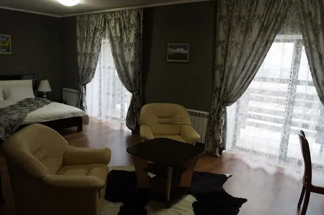 Comfort Tek Büyük Yataklı Oda